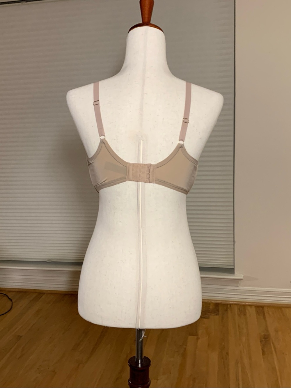 Natori Refined Contour Underwire Bra Nude/Beige Lace Trim 34DDD - Picture 7 of 10